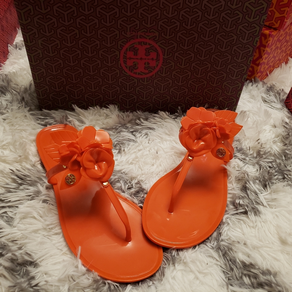 NIB Authentic Tory Burch Flip Flops Flat Sandals
